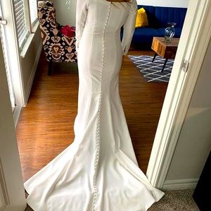 Davids Bridal wedding dress. Worn only once. Size Medium.
